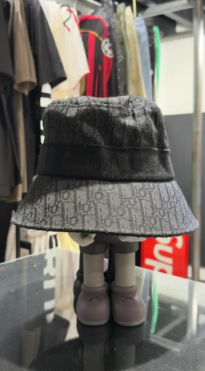 Dior Piluso Christian Dior — Pilusos