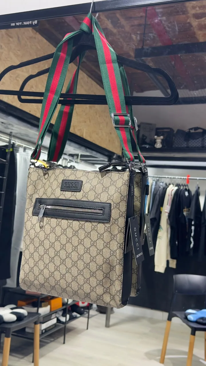 Gucci Morral Gucci monogram beige — Morrales