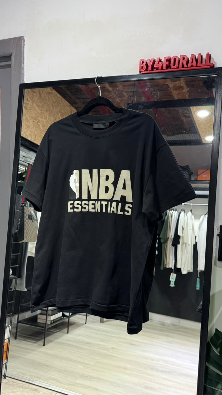 Essentials Remera Essentials NBA negra — Remeras