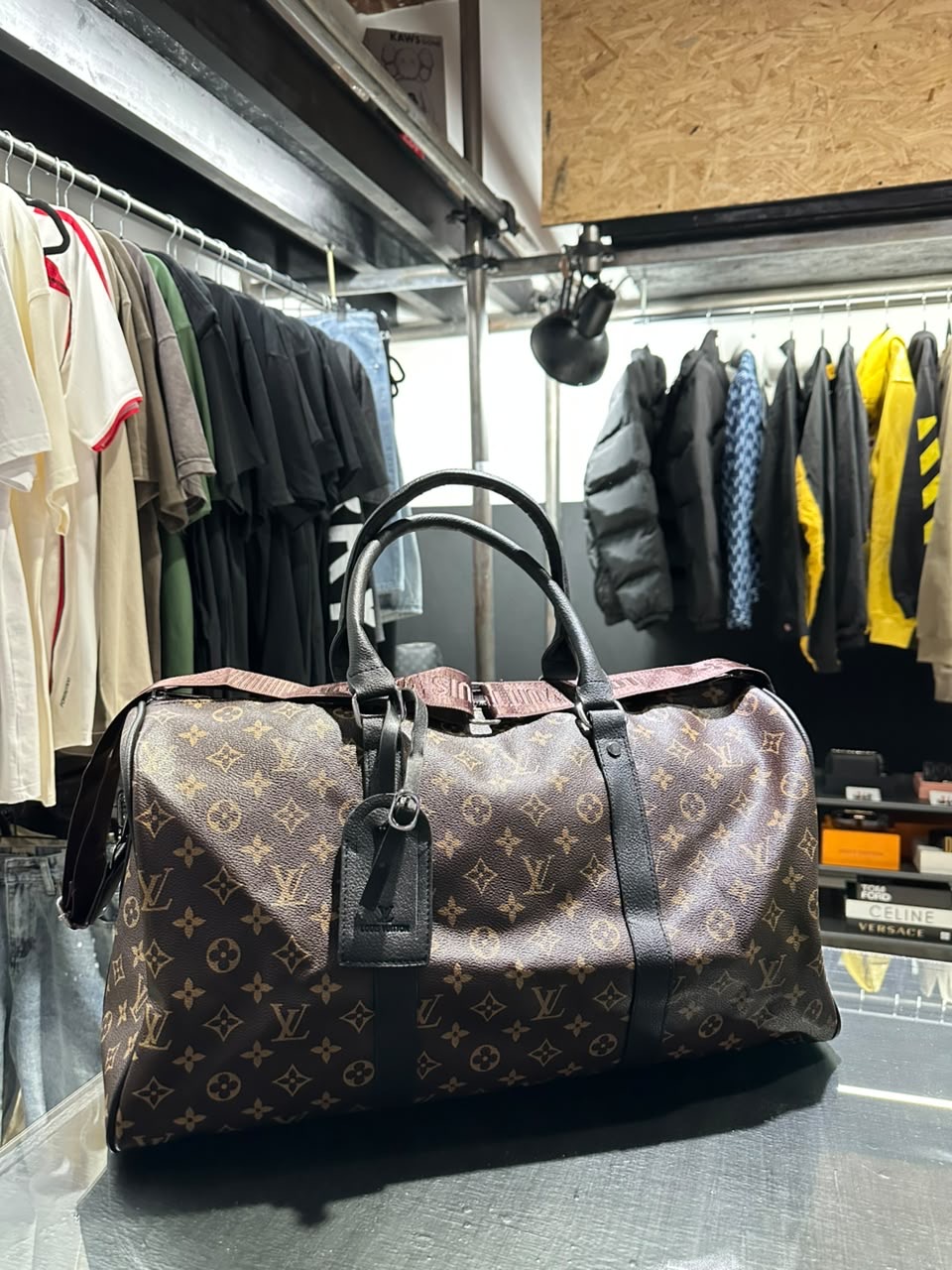 Louis Vuitton Bolso Louis Vuitton monogram marron — Bolsos